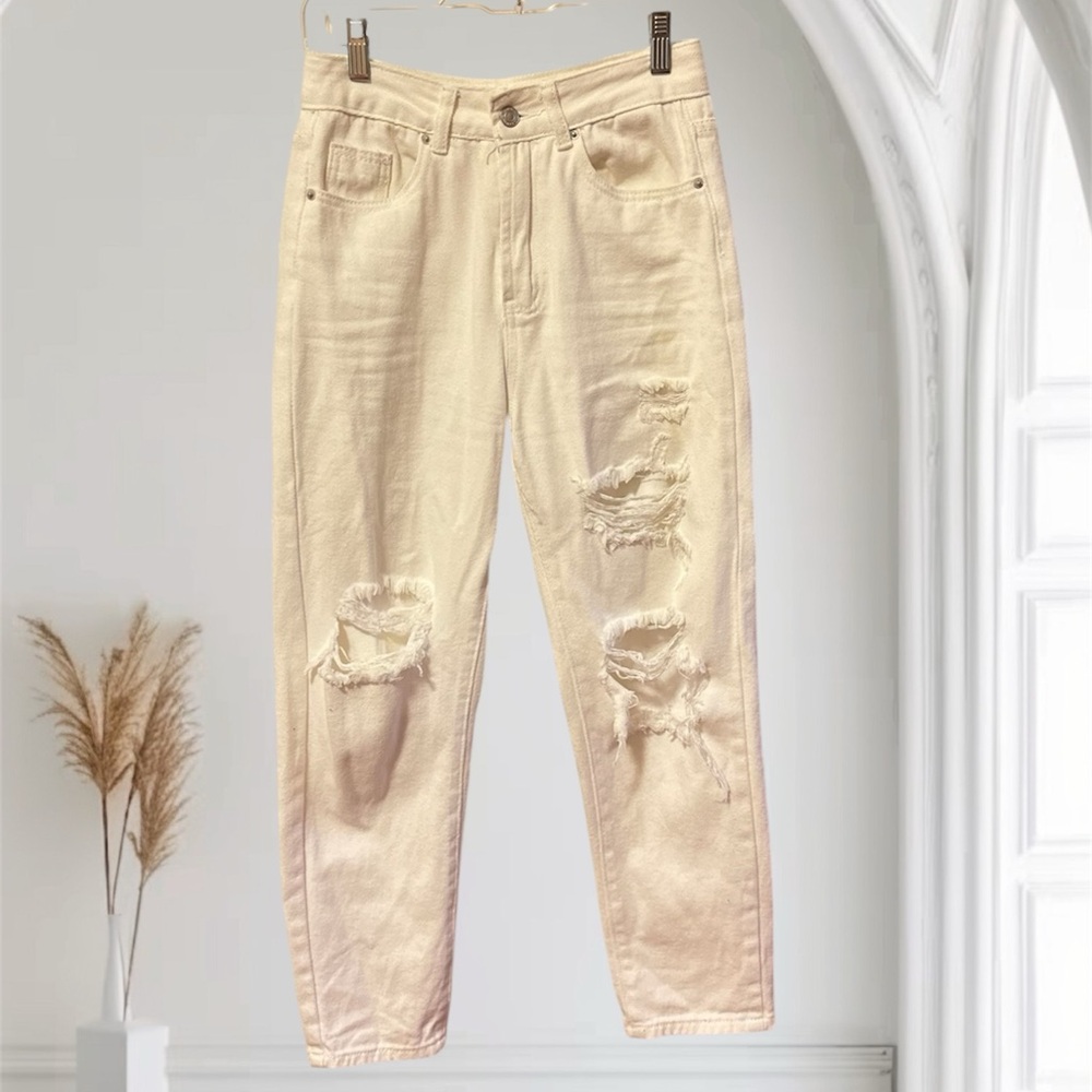 SHEIN Stylish White Distressed Women Jeans